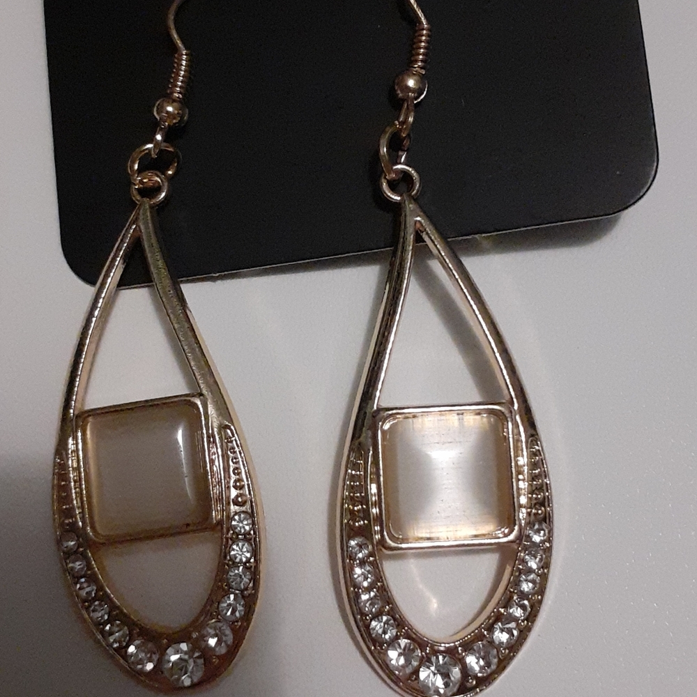Gold Moonstone Earrings